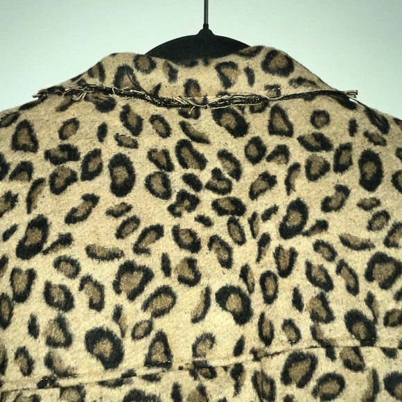 Leopard Print Women's Jacket. NWOT - Picture 4 of 6